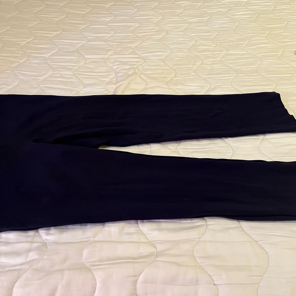New Directions Navy Leggings. PM
